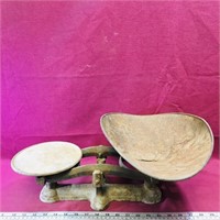Antique Weight Scale (9" x 18" x 7 3/4")