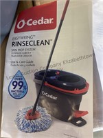I-cedar mop bucket and mop, rinse and clean
