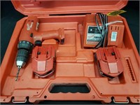 Milwaukee 9.6vt-18 vt drill w/batteries and
