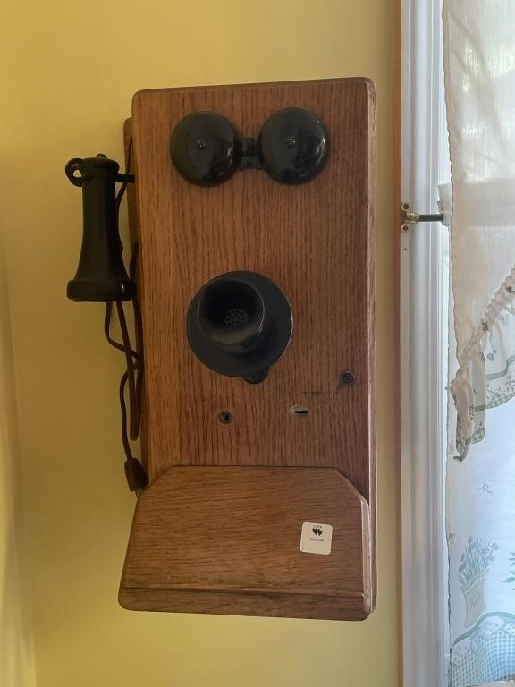 OAK WALL TELEPHONE RADIO - DOES NOT COME ON
