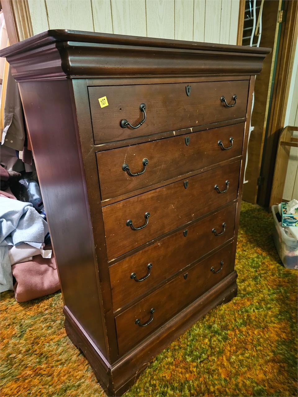 5' Chest of drawers