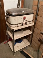 Cooker with Rolling Kitchen Cart