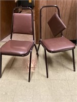 2 Padded stackable chairs