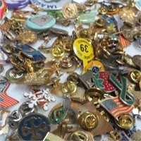 Over 200 Collectors PinBacks & Buttons U16I