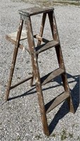 4ft Wooden Ladder