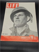 Nov. 1943 Edition of Life Magazine w/ WWII Soldier