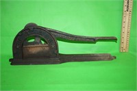 Cast Iron Star Tobacco Cutter , Save The Tags