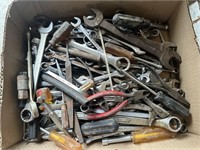Assorted Tools  MG66