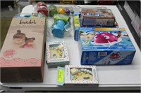 CHILDRENS TOYS ASST. APPROX 10 ITEMS