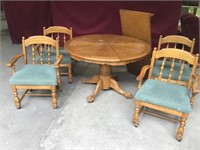 Gorgeous Oak Table, Lions Feet, Rolling Chairs