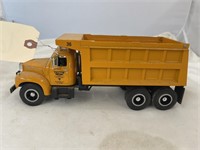 Replica Model Dump Truck 8"