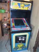 Ms Pacman Game(AS IS-see pictures)