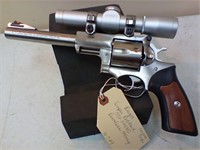 Ruger super redhawk 44 mag revolver &leupold scope