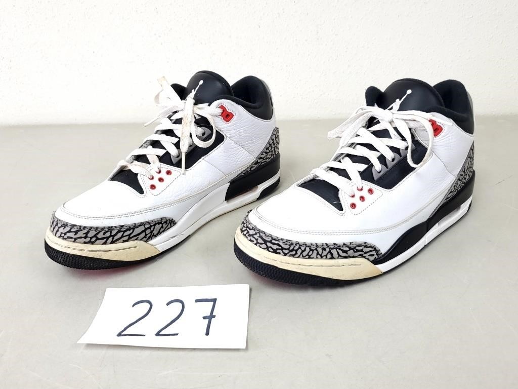 Men's Nike Air Jordan 3 Retro Shoes - Size 10.5