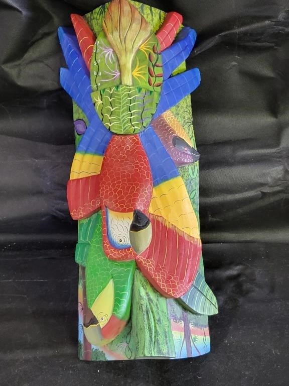 Carved Artisania Indigeno Parrot Wall Hanging