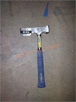 Estwing 28oz shingling hatchet