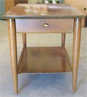 Mid Century Modern Lamp/End Table