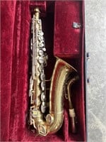 CONN USA Saxophone in Case