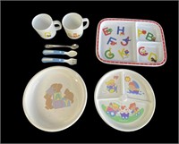 8 Piece Children's Dish Lot