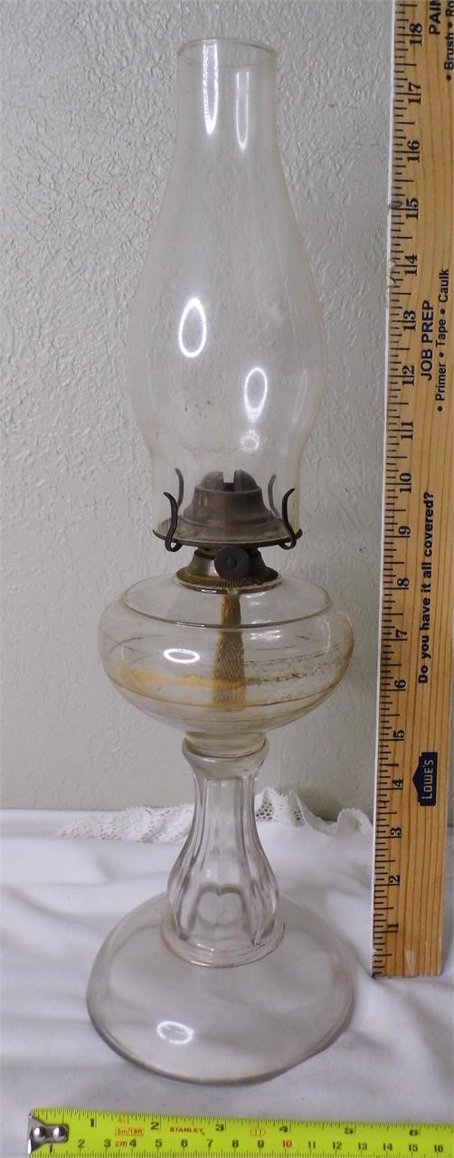 Vtg Glass Oil Lamp