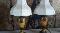 2 LAMPS WITH SHADES
