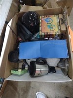 Lot of miscellaneous household items including