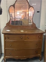 Vintage dresser with mirror; 24x44x36