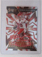 PATRICK MAHOMES SIGNED SPORTS CARD WITH COA