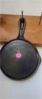 6.5" Cast iron pan