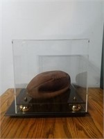 VINTAGE FOOTBALL WITH OUT LACES