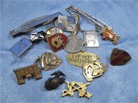 Bag Miscellaneous Vintage Military Pins