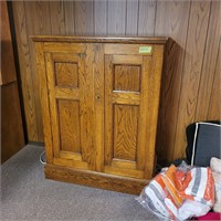 B314 Antique Oak File cabinet