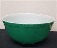 Vintage Pyrex Bowl 2.5 quart