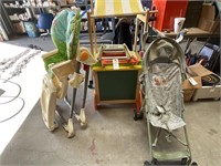 Childrens Rolling Stand WIth Chairs