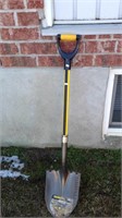 Round mouth shovel, fibreglass handle, new