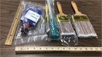 Seam roller, paint brushes & handle