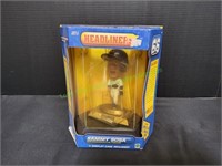 Headliner Sammy Sosa Commemorative Figure