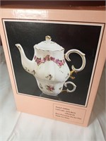 New Rose Porcelain Tea for One