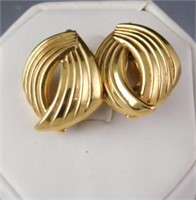 Lot # 4051 - 14k Gold earrings with omega backs: