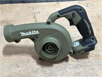 *Makita ADBU05Z Outdoor Adventure