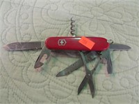 VICTORINOX OFFICER SWISS ARMY KNIFE