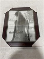 GRADUATIONMALL PICTURE FRAME - 8 x 10IN