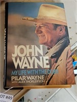 BOOK    JOHN WAYNE---MY LIFE WITH THE DUKE
