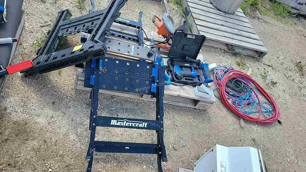 Sawhorses, Light, Mastercraft Tools, Cords