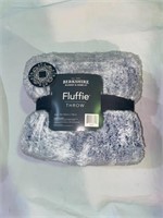 BERKSHIRE BLANKET AND HOME FLUFFIE THROW 60x70