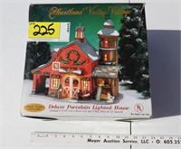 Heartland Valley Barn- Lighted Christmas house