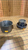 Small metal pot, Clay, flower pot, and pottery