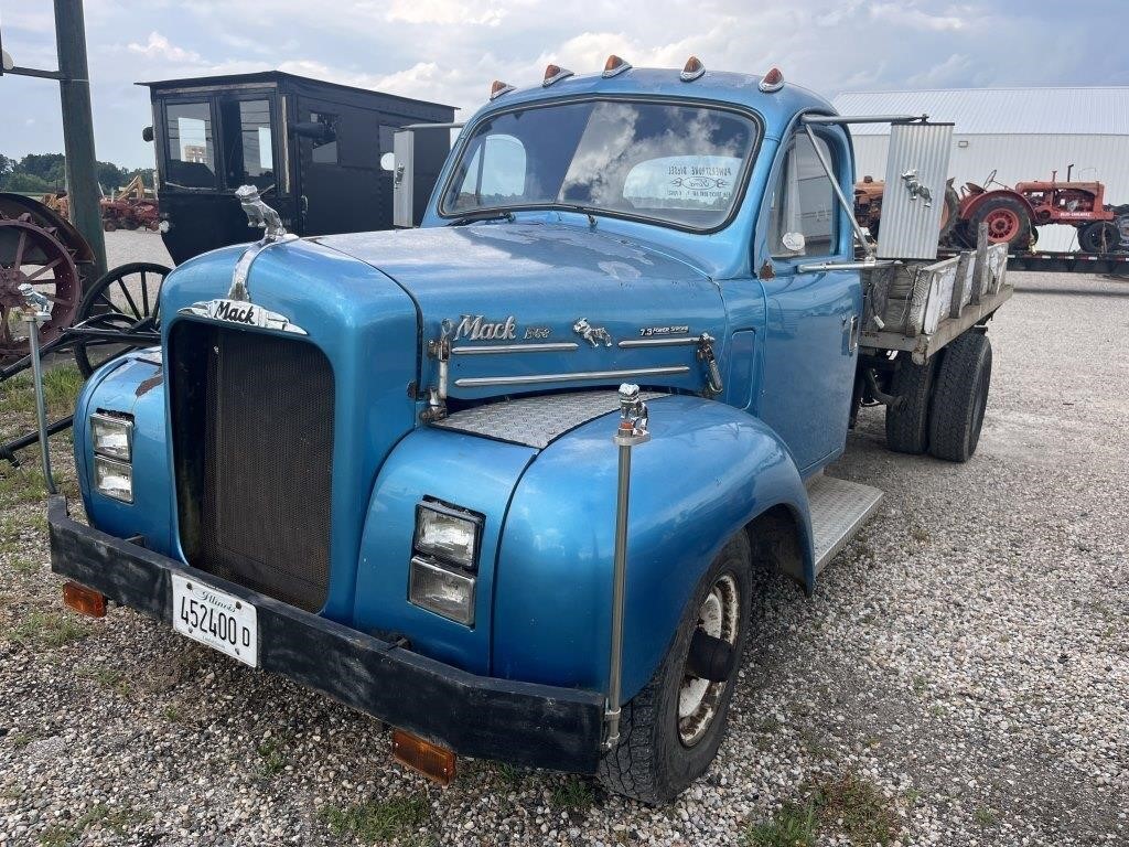 1965 Mack Pickup