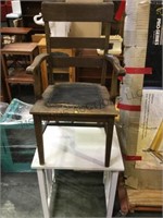 VINTAGE WOODEN ARM CHAIR &TABLE