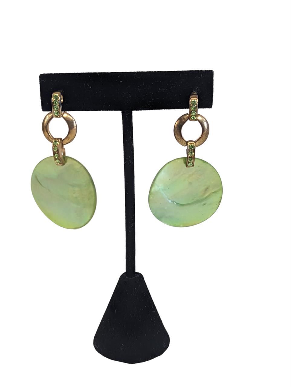 Green shell chip pendant beads Earrings